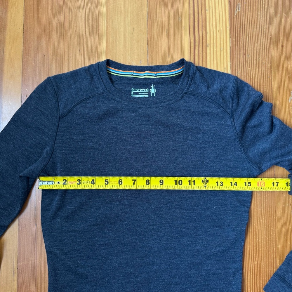 SMARTWOOL Women's Classic Thermal Merino Base Layer Crew sz Small Heather Gray - Picture 5 of 9